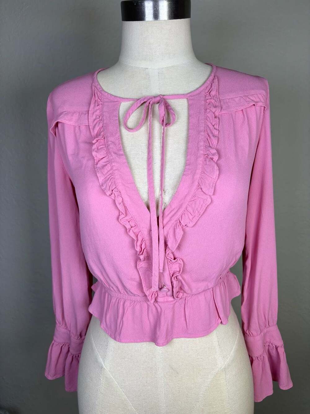 & Other Stories Pink Ruffle V-Neck Tie Front Peplum Blouse